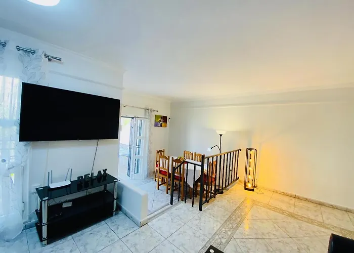 Sunshine House * 아데제